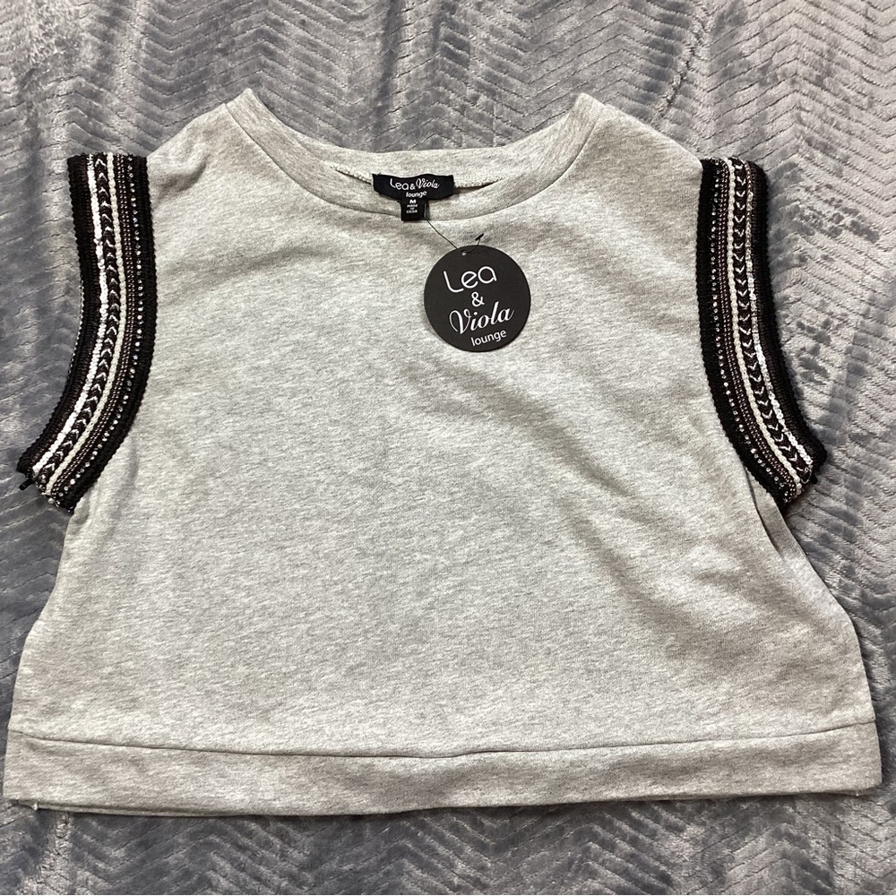 NWT Lea & Viola Lounge Beaded Crop Sweatshirt Gray Medium.